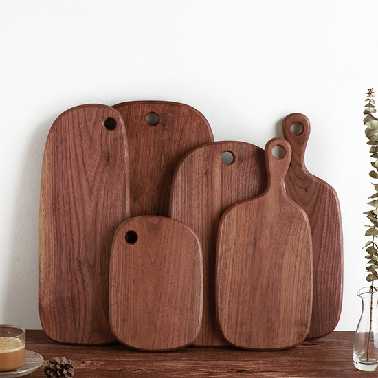 Black walnut cutting board with handle